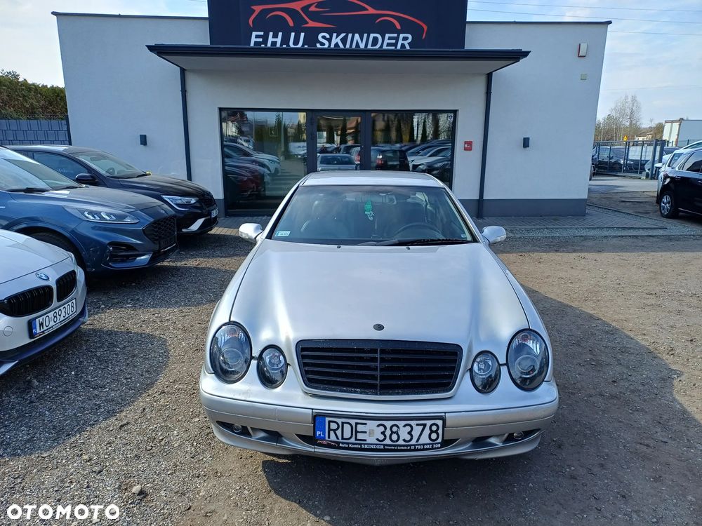 Mercedes-Benz CLK 200 Kompressor - 2