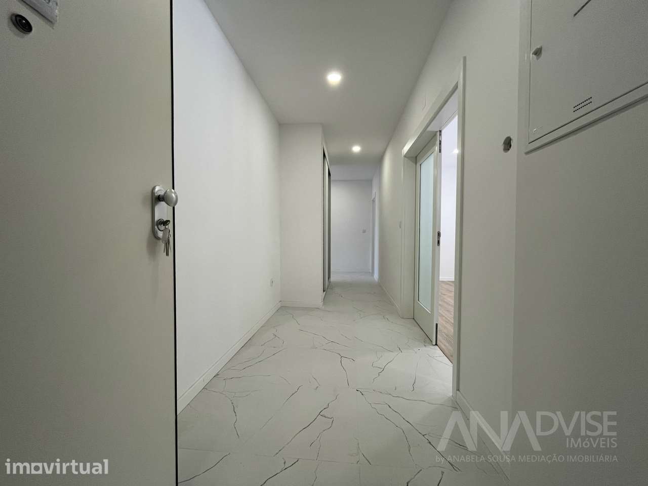 Apartamento T3 Venda em Viseu,Viseu - Grande imagem: 4/18