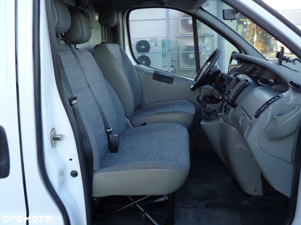 Renault Trafic - 7