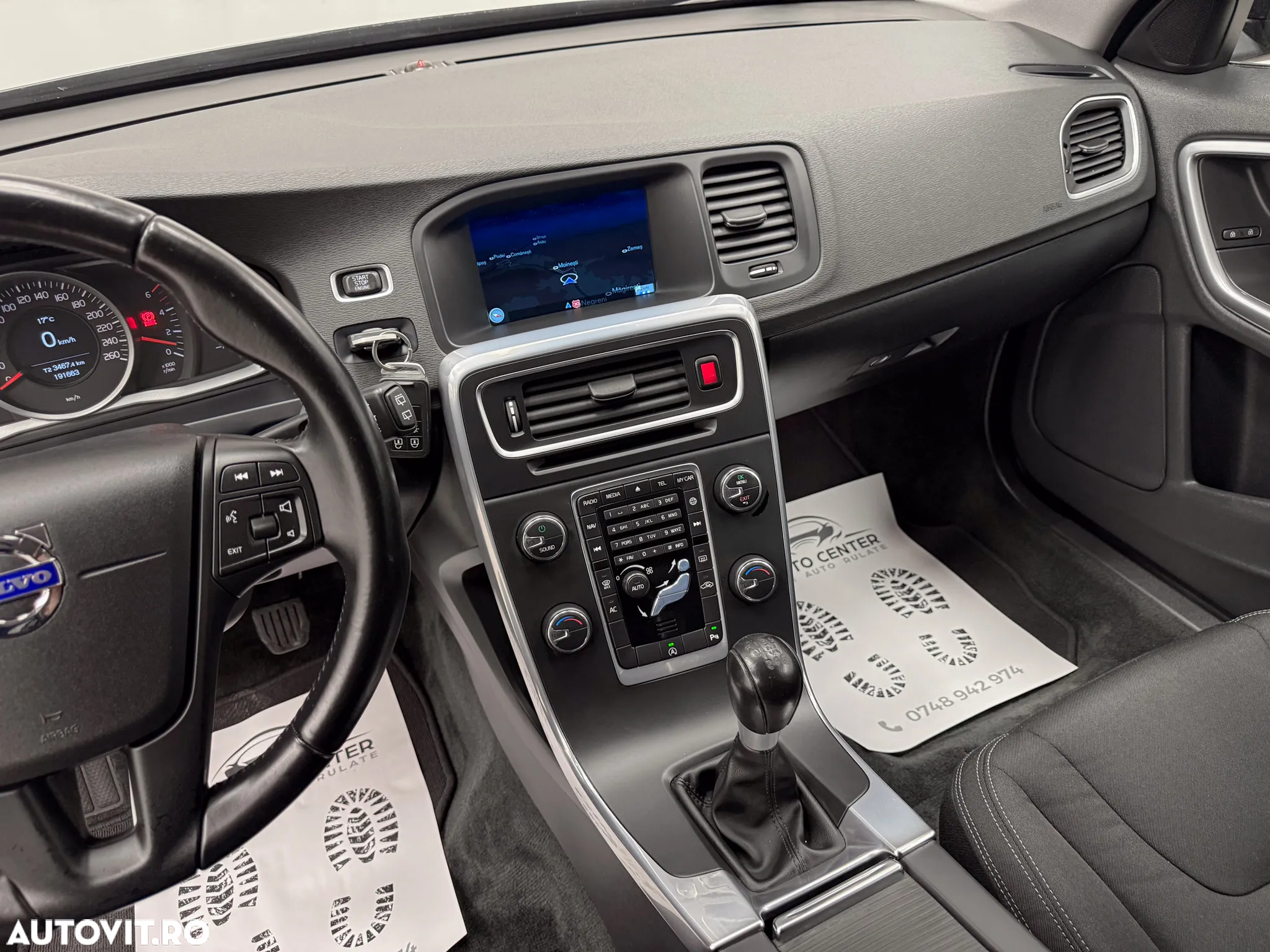 Volvo V60 D2 ECO Start-Stop Momentum - 25