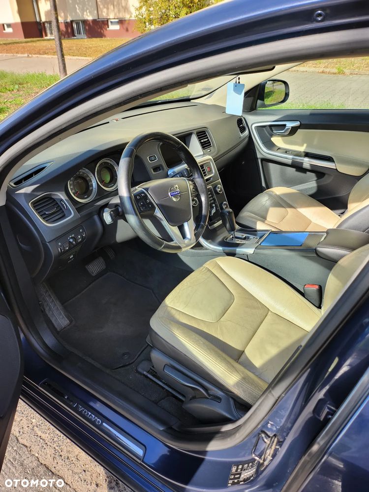 Volvo S60 - 18
