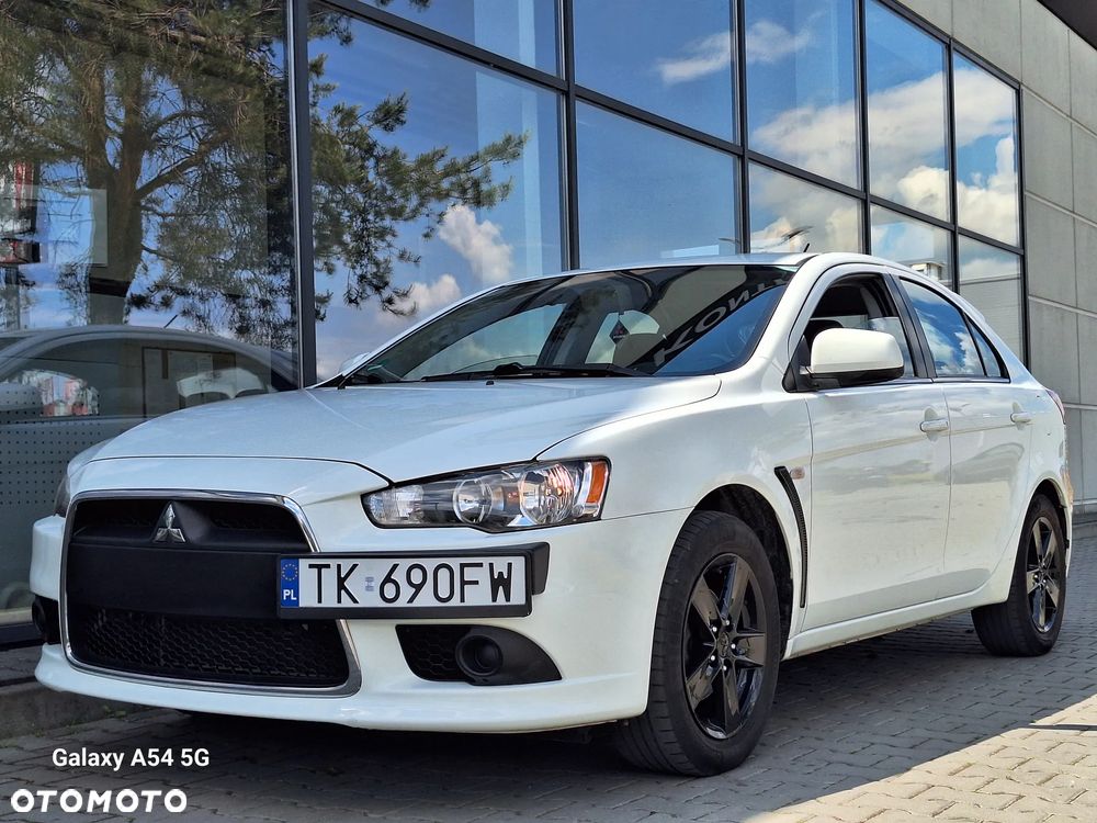 Mitsubishi Lancer 1.8 Inform - 1