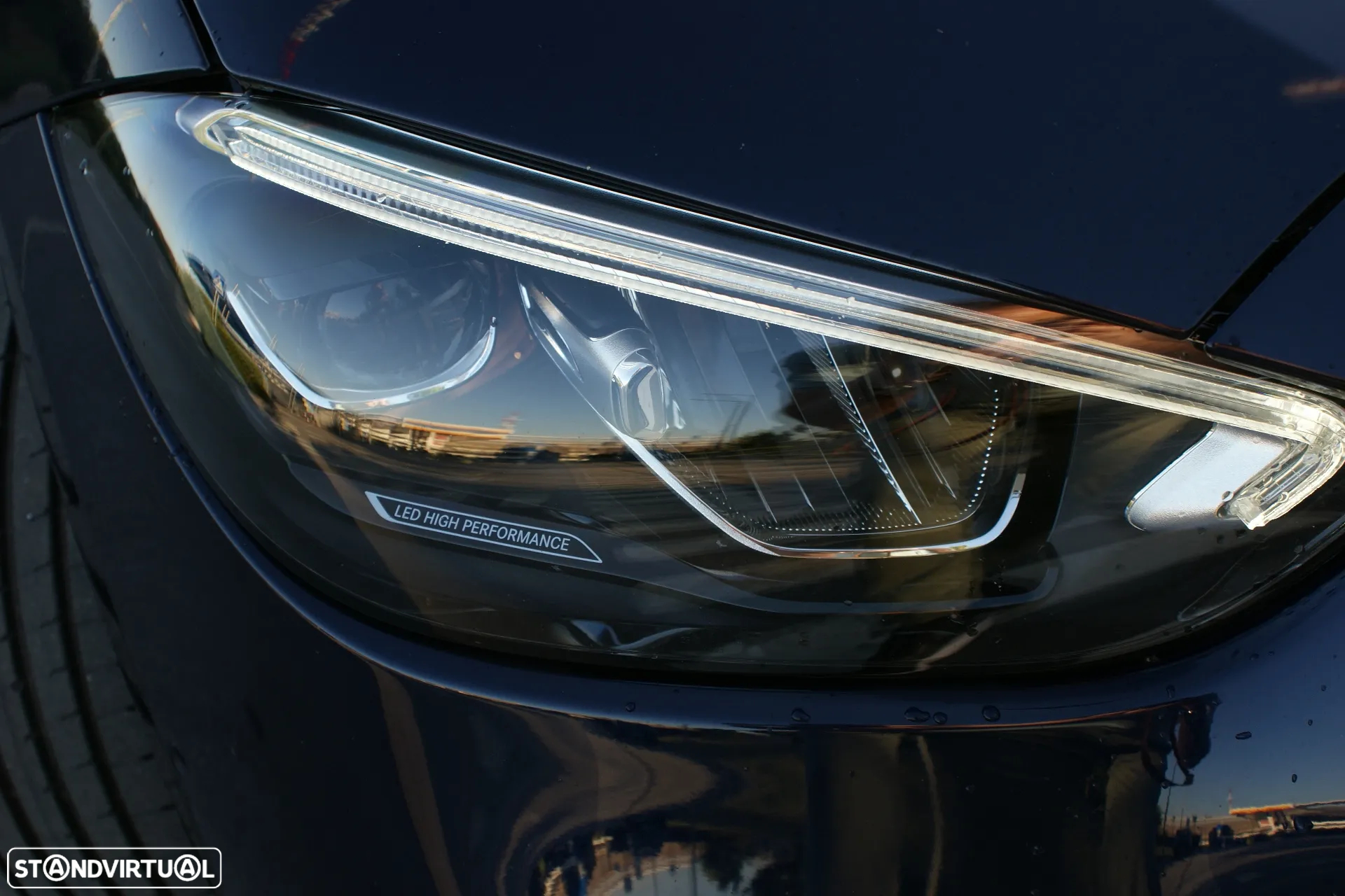 Mercedes-Benz C 300 e AMG Line - 11
