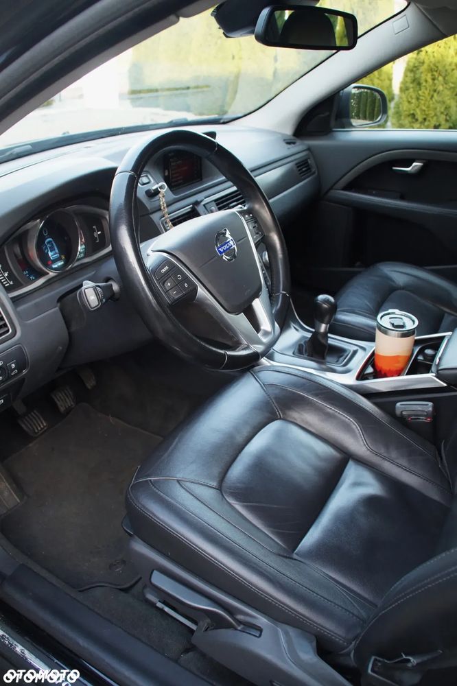 Volvo V70 D3 Kinetic - 13