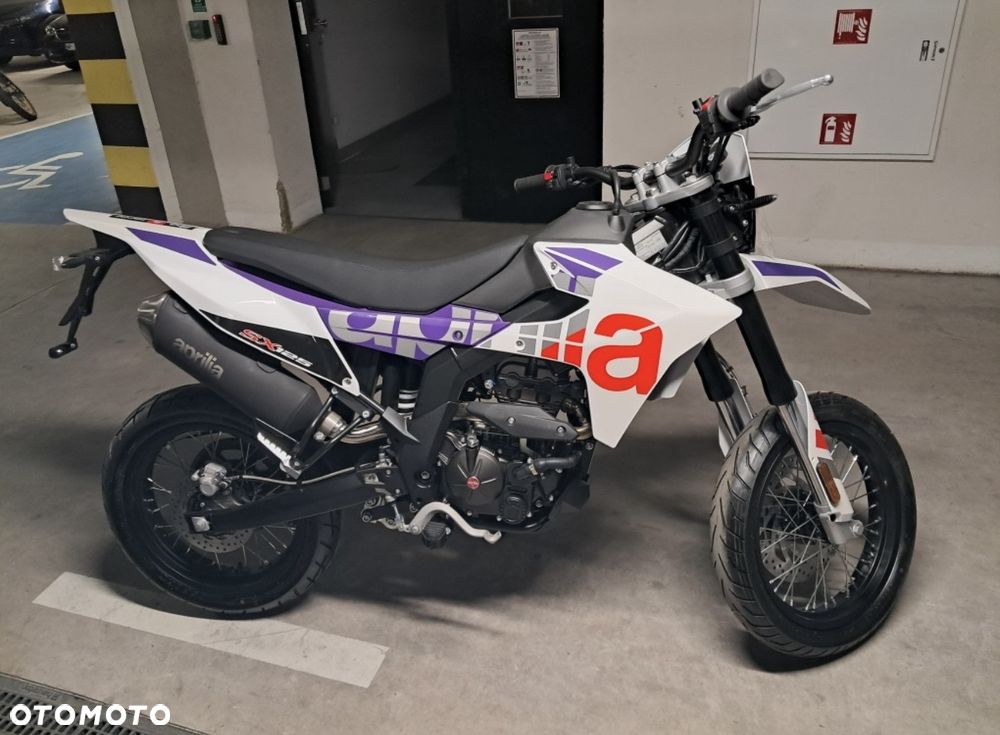 Aprilia SX - 5