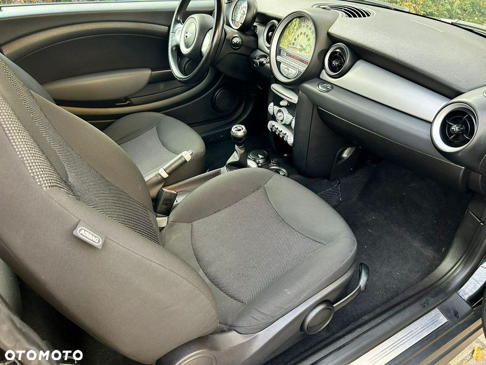 MINI Cooper - 8
