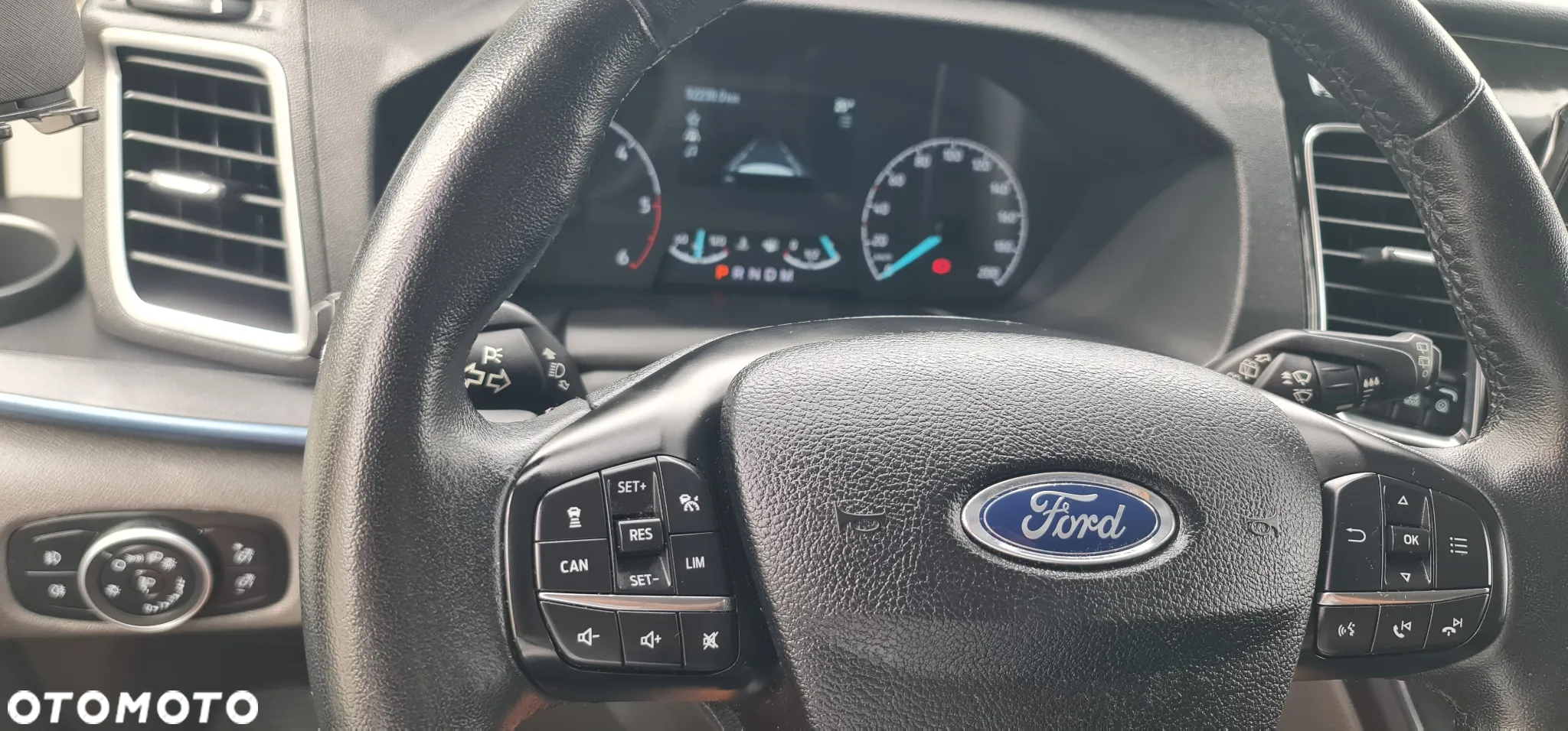 Ford Tourneo Custom 320 L2H1 VA Autm Active - 34