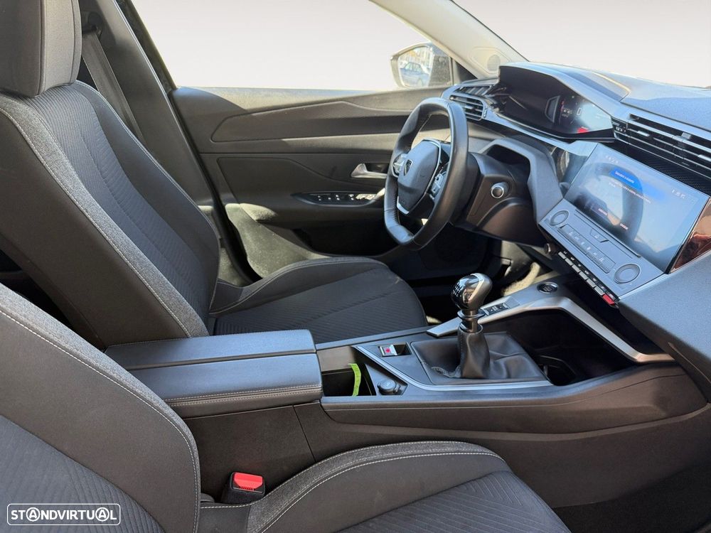 Peugeot 308 1.2 PureTech Active Pack — fotografia 15