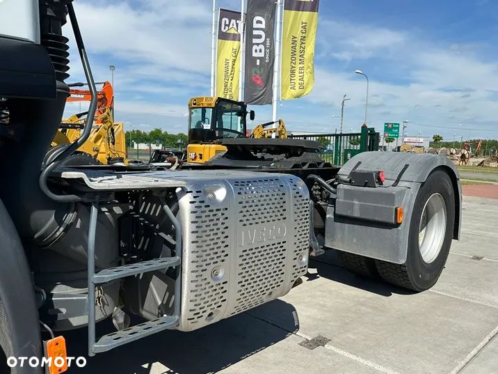 Iveco STRALIS 440 HI-ROAD - 22
