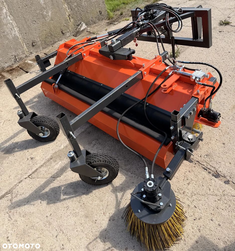 Metal-Technik Zamiatarka - 7