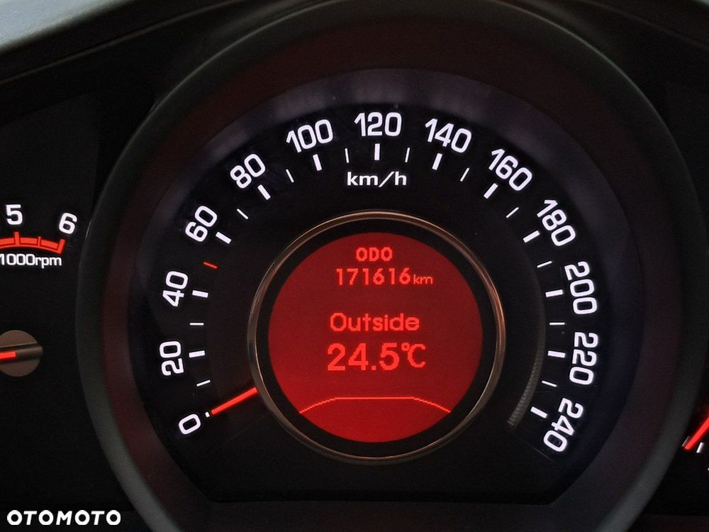Kia Sportage - 25