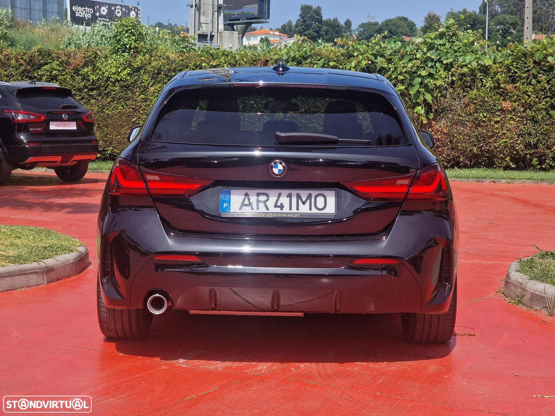 BMW 116 d Pack Desportivo M Auto - 5