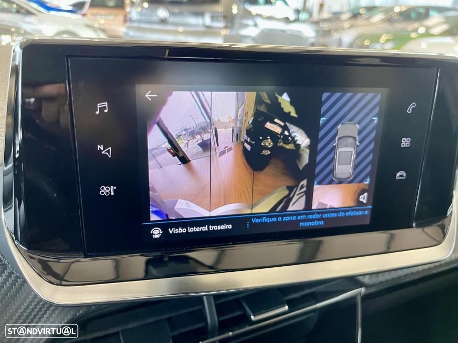 Peugeot 2008 1.2 PureTech Style - 17