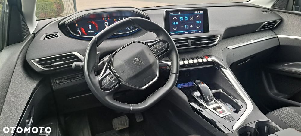 Peugeot 3008 1.6 BlueHDi Active S&S EAT6 - 7
