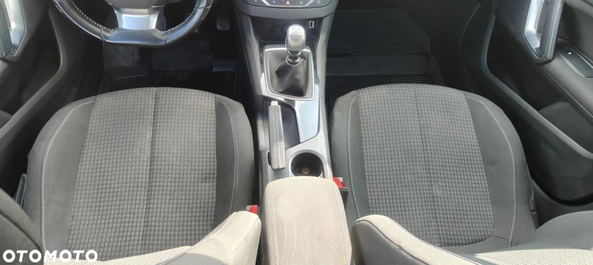 Peugeot 308 1.2 PureTech Style S&S - 20