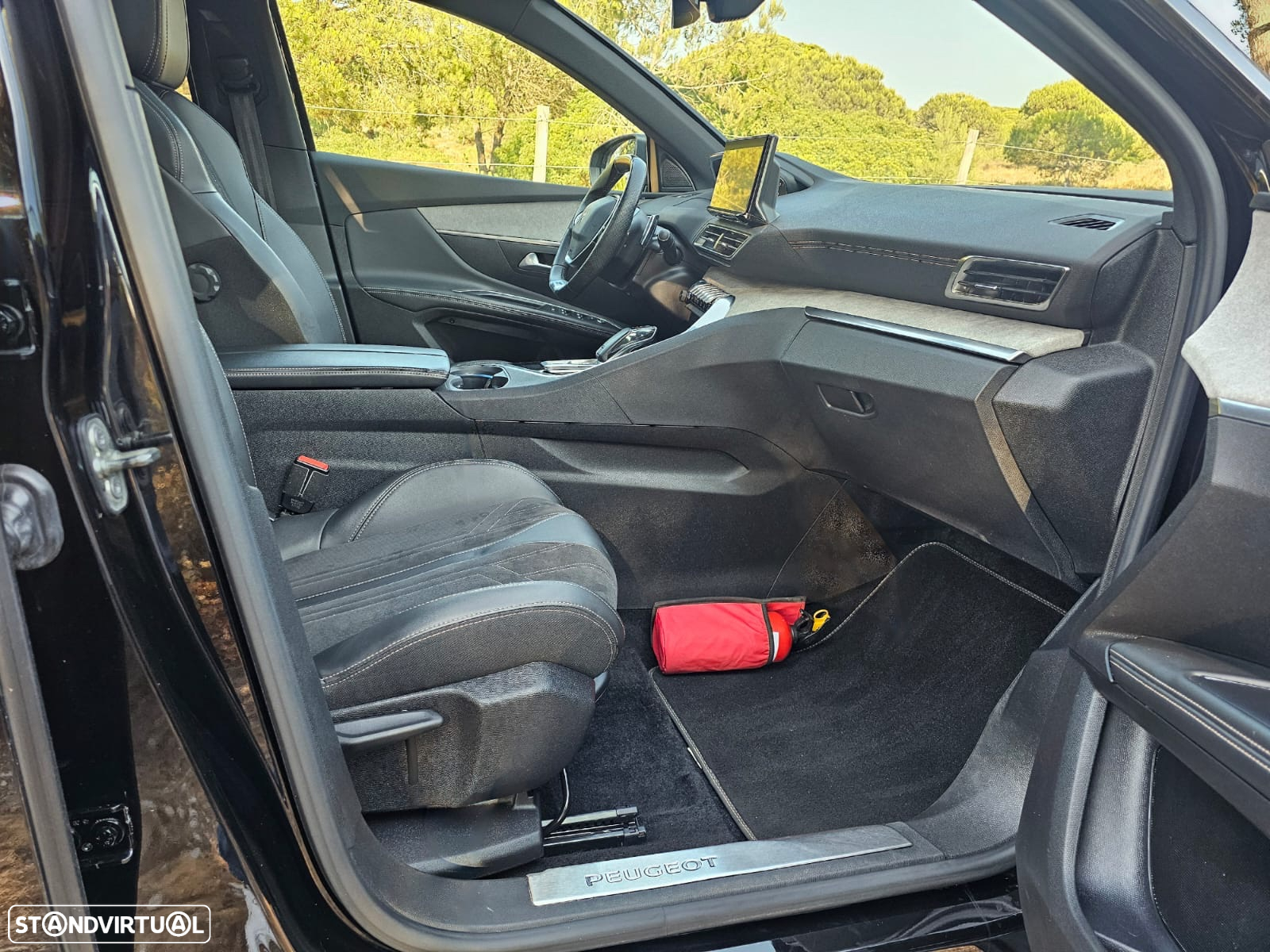 Peugeot 5008 1.5 BlueHDi GT EAT8 - 14