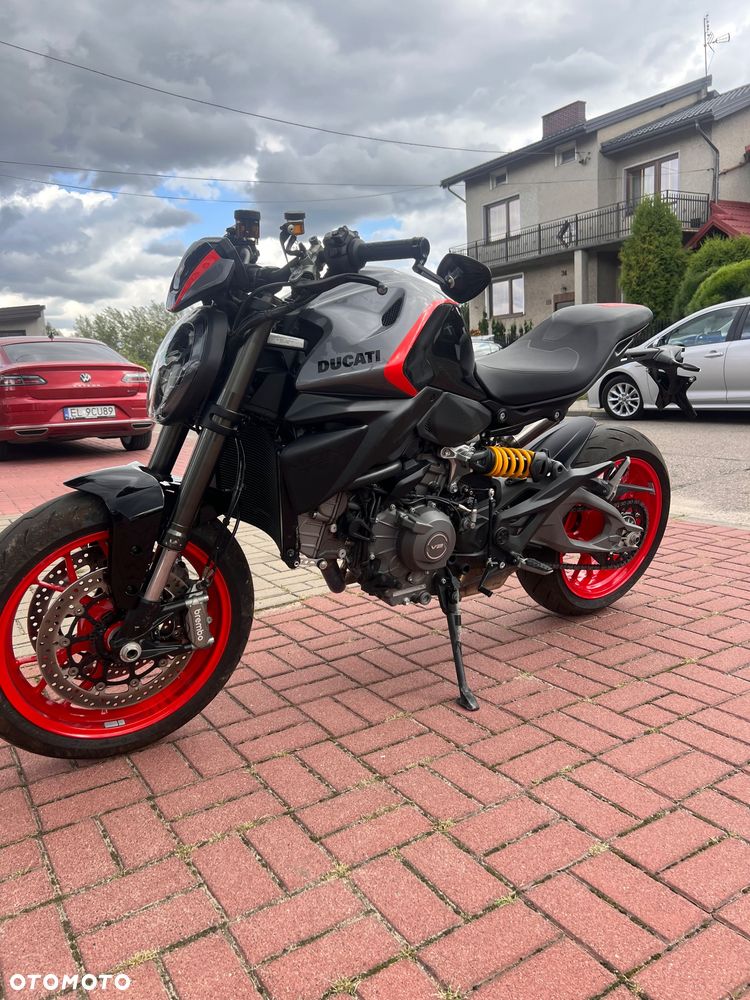Ducati Monster - 5