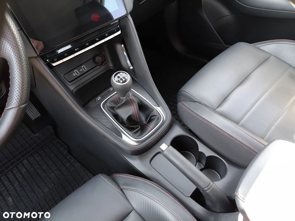 MG ZS 1.5 VTi-Tech Exclusive - 17