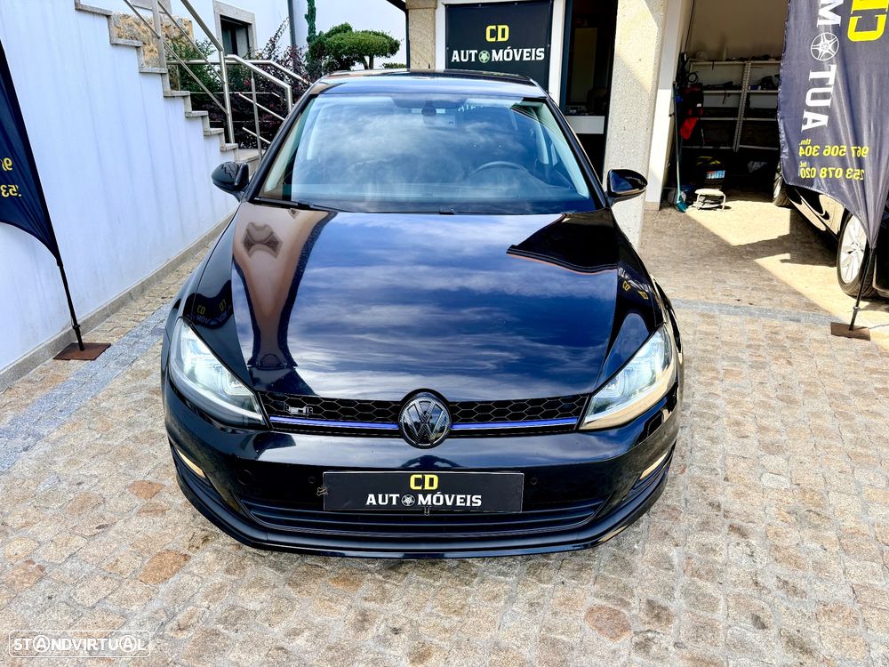 VW Golf - 28