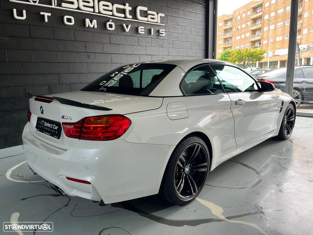 BMW M4 Auto - 10
