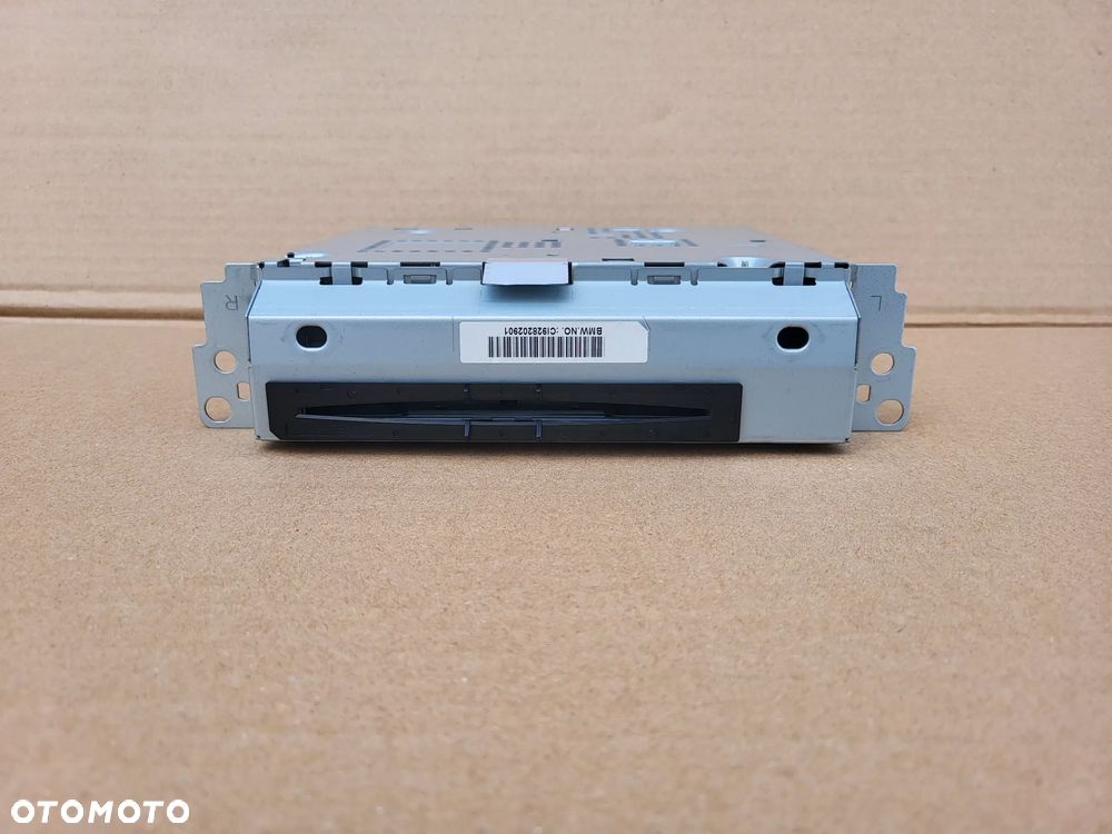 RADIO CZYTNIK BMW 5 F10 F11 9282029 - 1