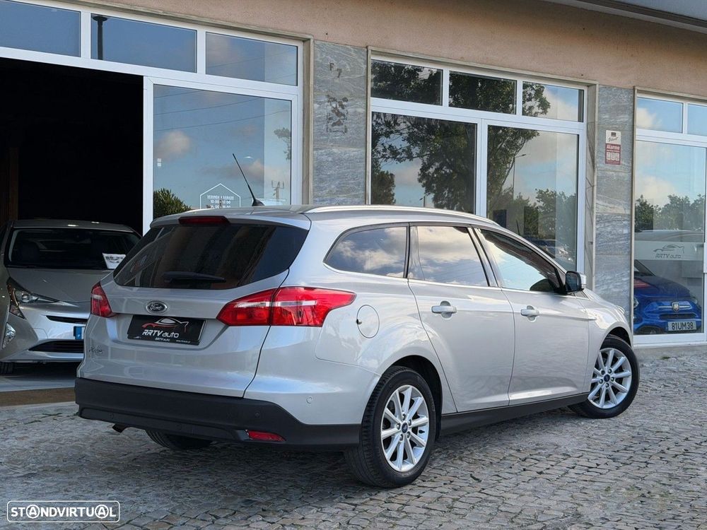 Ford Focus SW 1.5 TDCi EcoBlue Titanium - 10