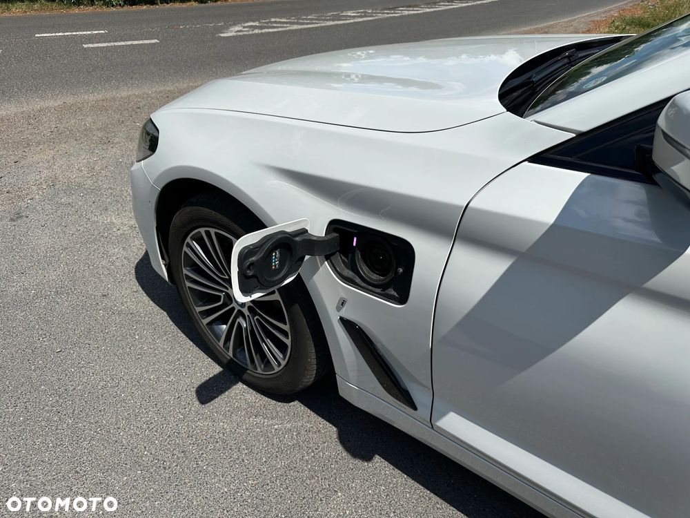 BMW Seria 5 530e iPerformance - 6