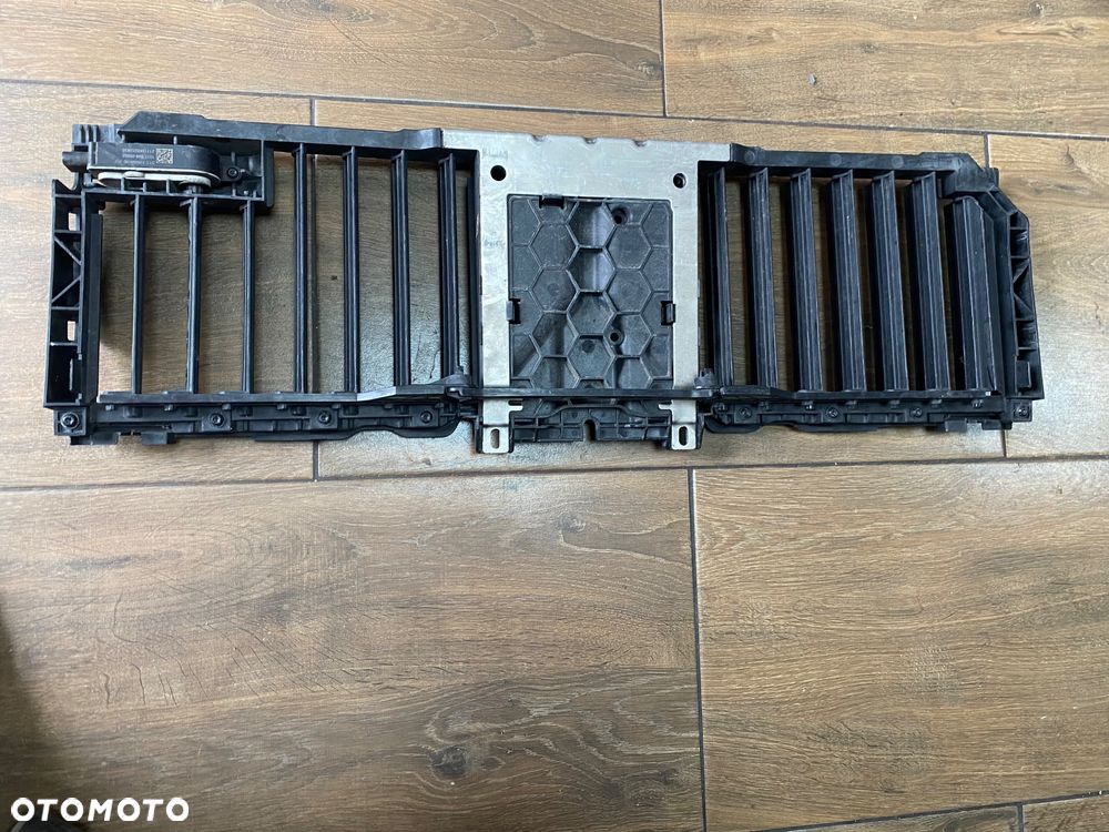 ŻALUZJA ROLETA POWIETRZA MERCEDES S KLASA W223 KMP ORG - 1