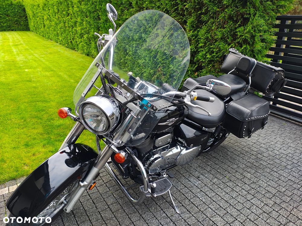 Suzuki Boulevard - 2