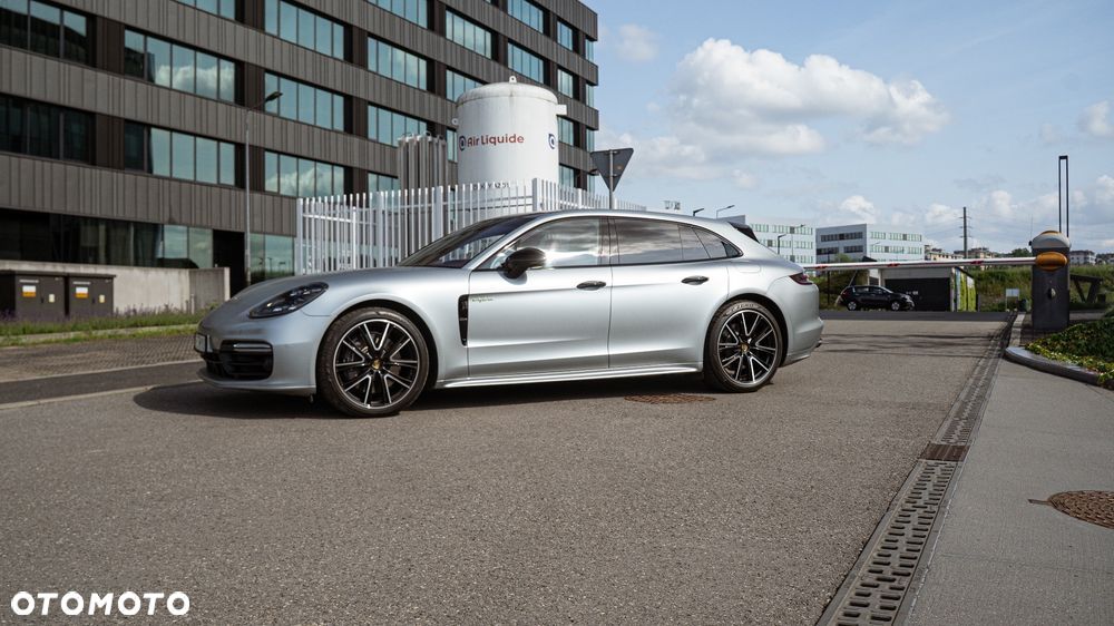 Porsche Panamera - 5