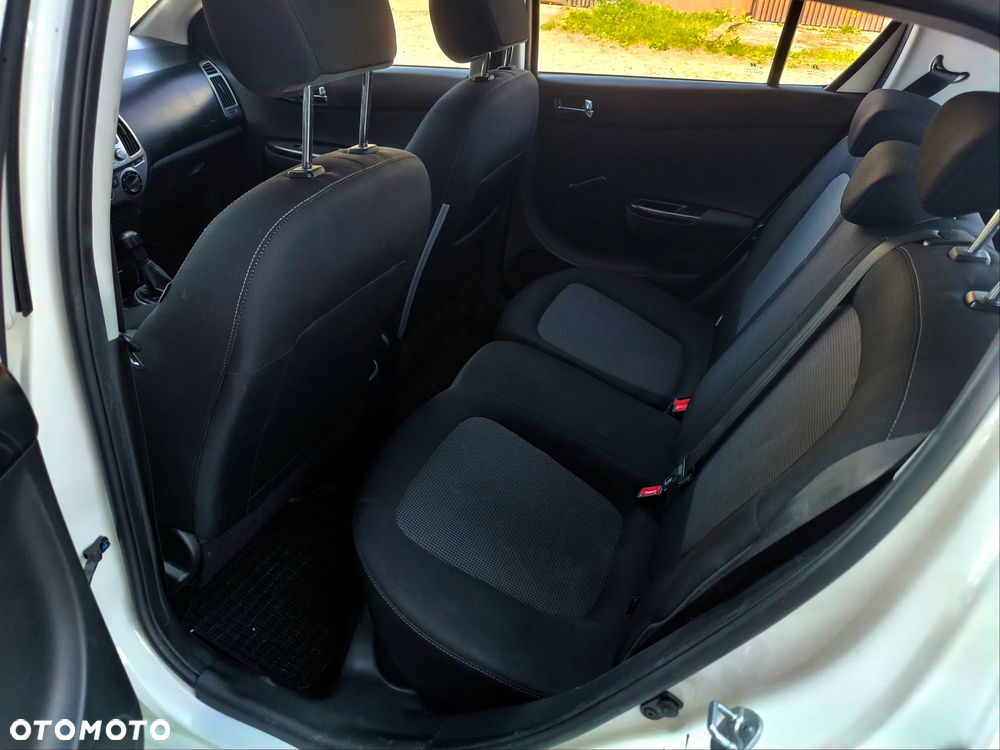 Hyundai i20 1.25 Comfort - 23