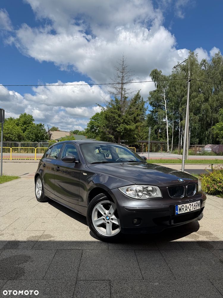 BMW Seria 1 120i - 1