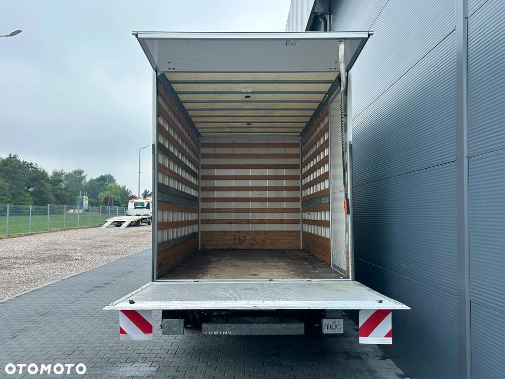 Renault Master 2.3 DCI 170KM Kontener 8 palet + winda 750kg + drzwi boczne **Klima**Sprowadzony**2016R** - 9