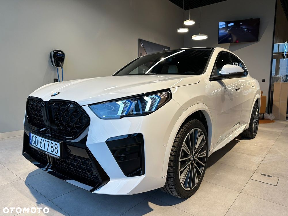 BMW X2 sDrive18d M Sport - 1