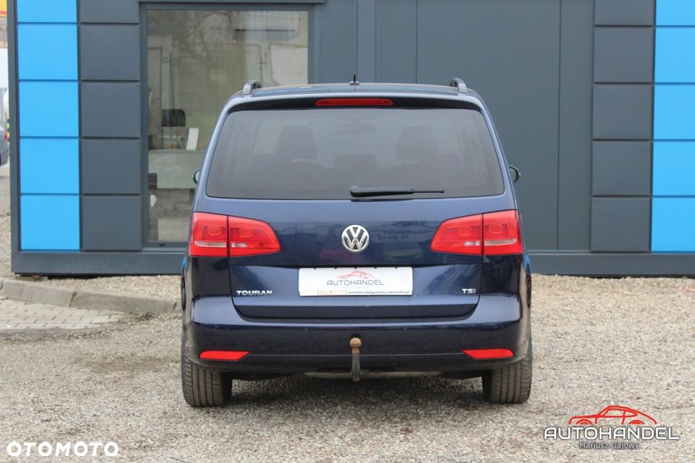Volkswagen Touran - 5