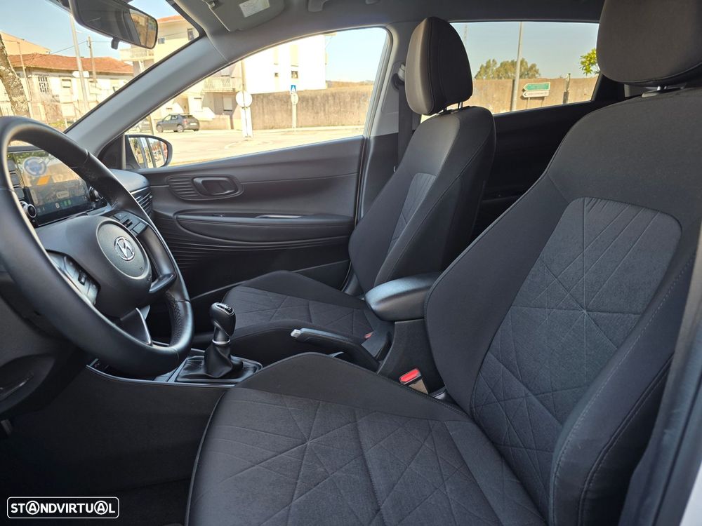 Hyundai Bayon 1.0 T-GDI Premium - 9