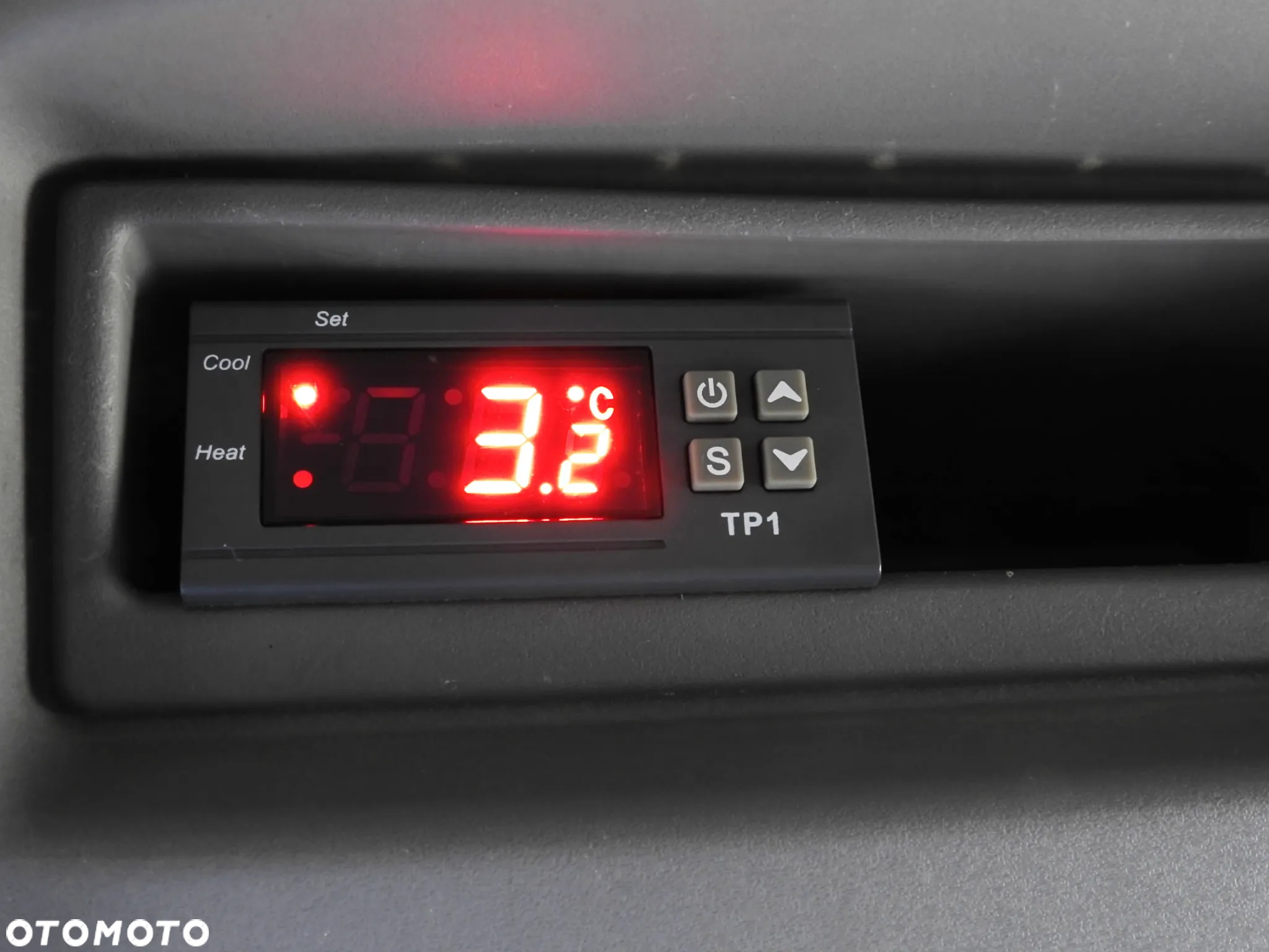 Opel MOVANO FURGON CHŁODNIA 0*C TEMPOMAT NAWIGACJA KLIMATYZACJA LEDY 136KM [ 265354 ] - 34