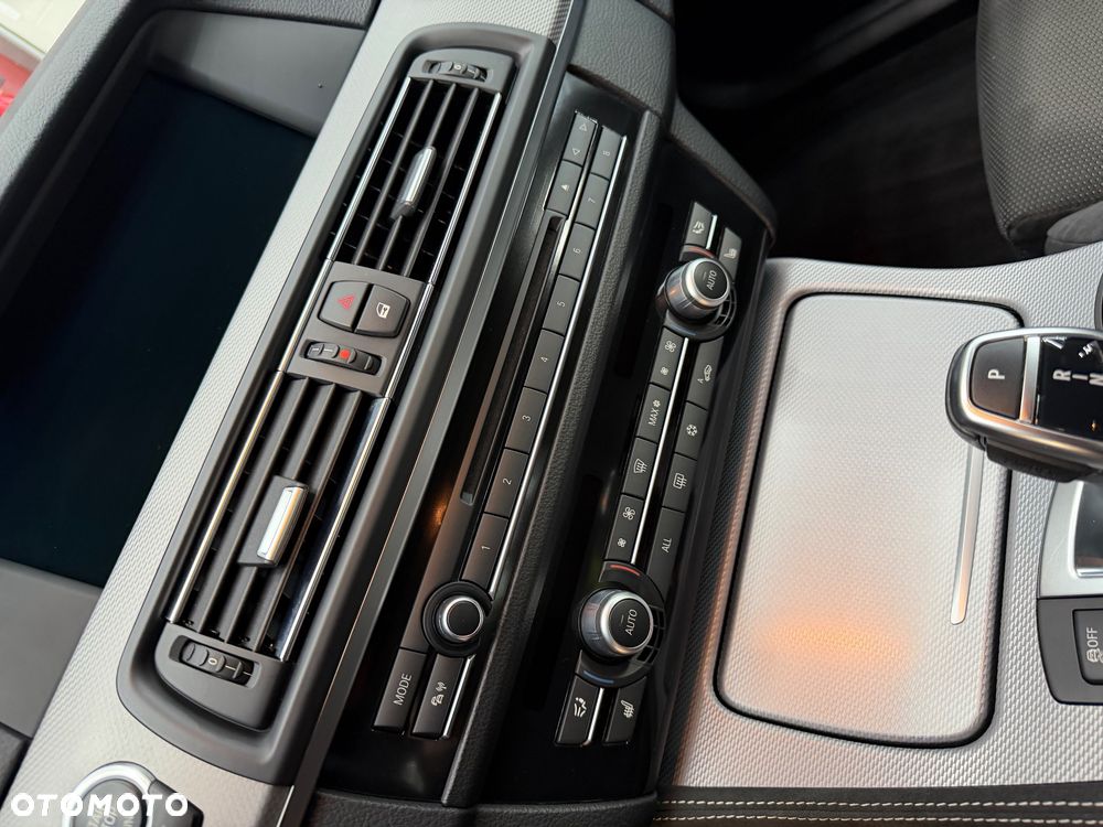 BMW Seria 5 520d - 17