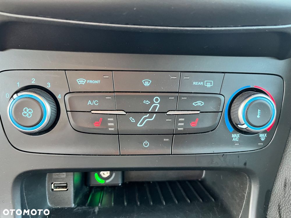 Ford Focus 1.5 EcoBoost SYNC Edition ASS - 18
