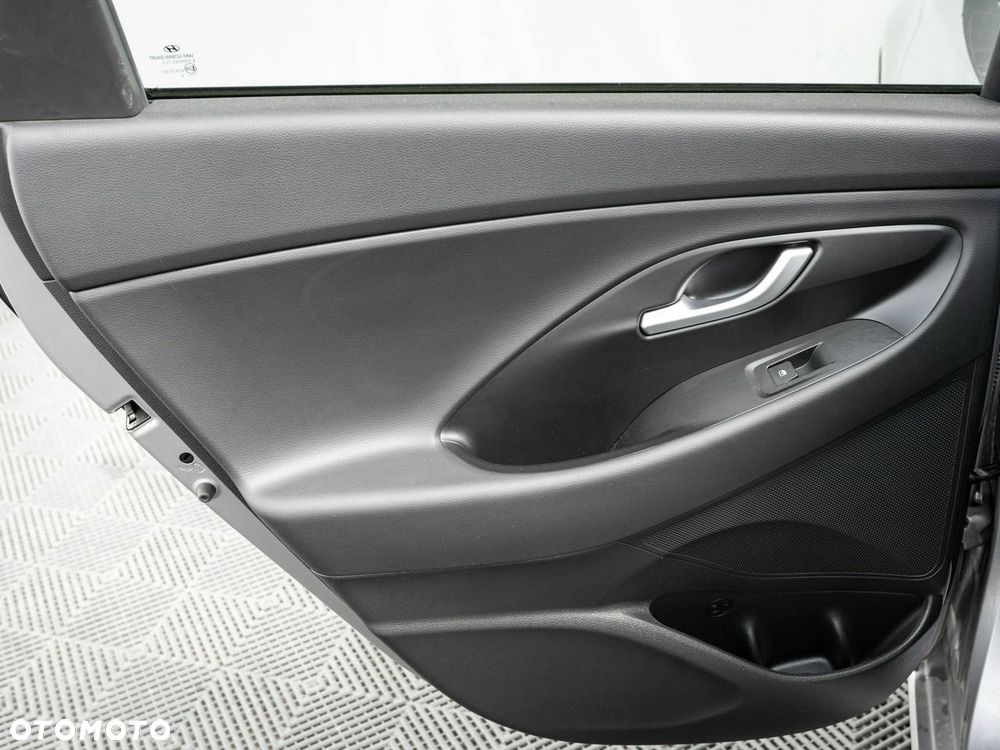 Hyundai i30 1.5 DPI Smart - 21