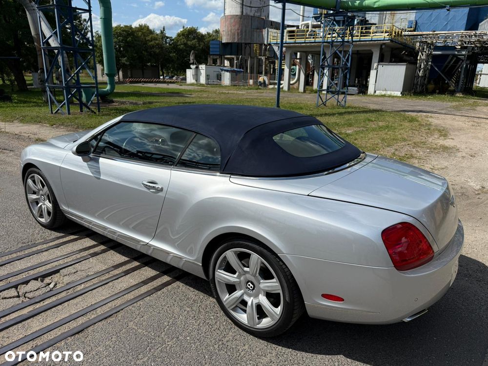 Bentley Continental GT Standard - 8