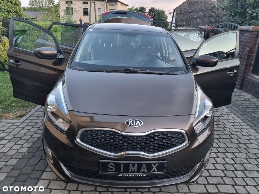 Kia Carens 1.7 CRDi 115 Fifa World Cup Edition - 38