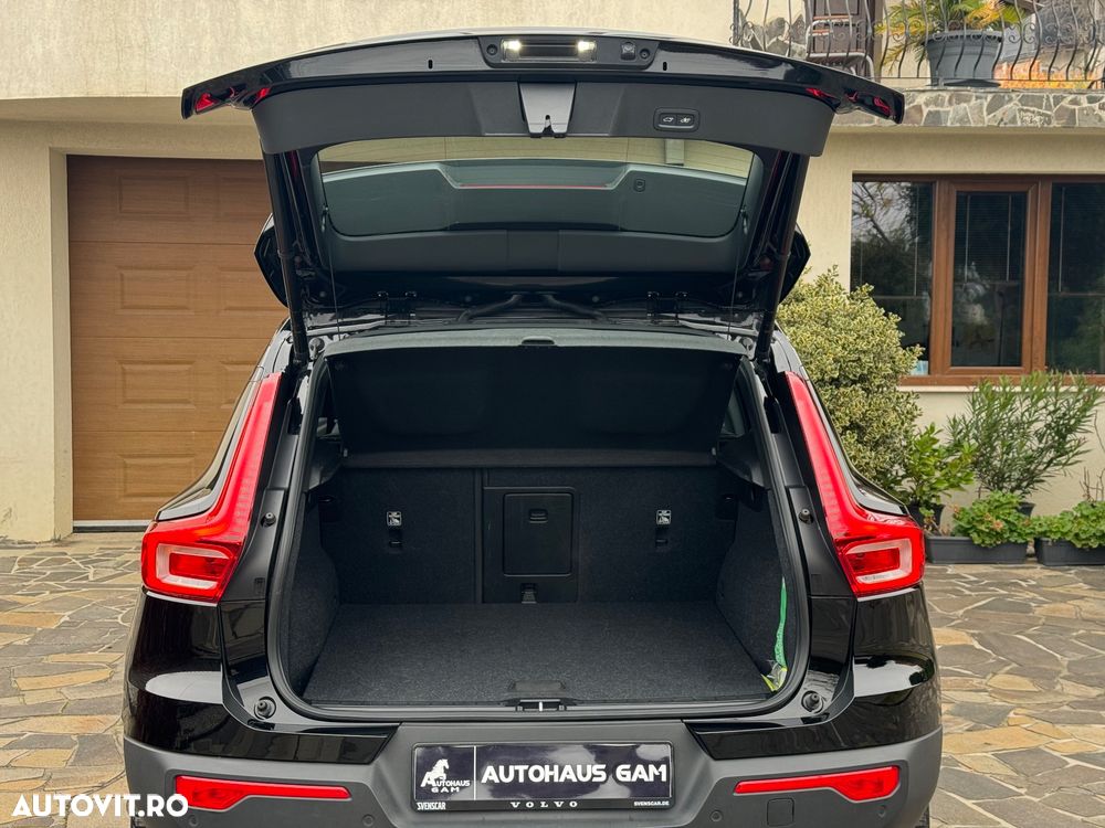 Volvo XC 40 T4 Recharge DKG Ultimate Bright - 10