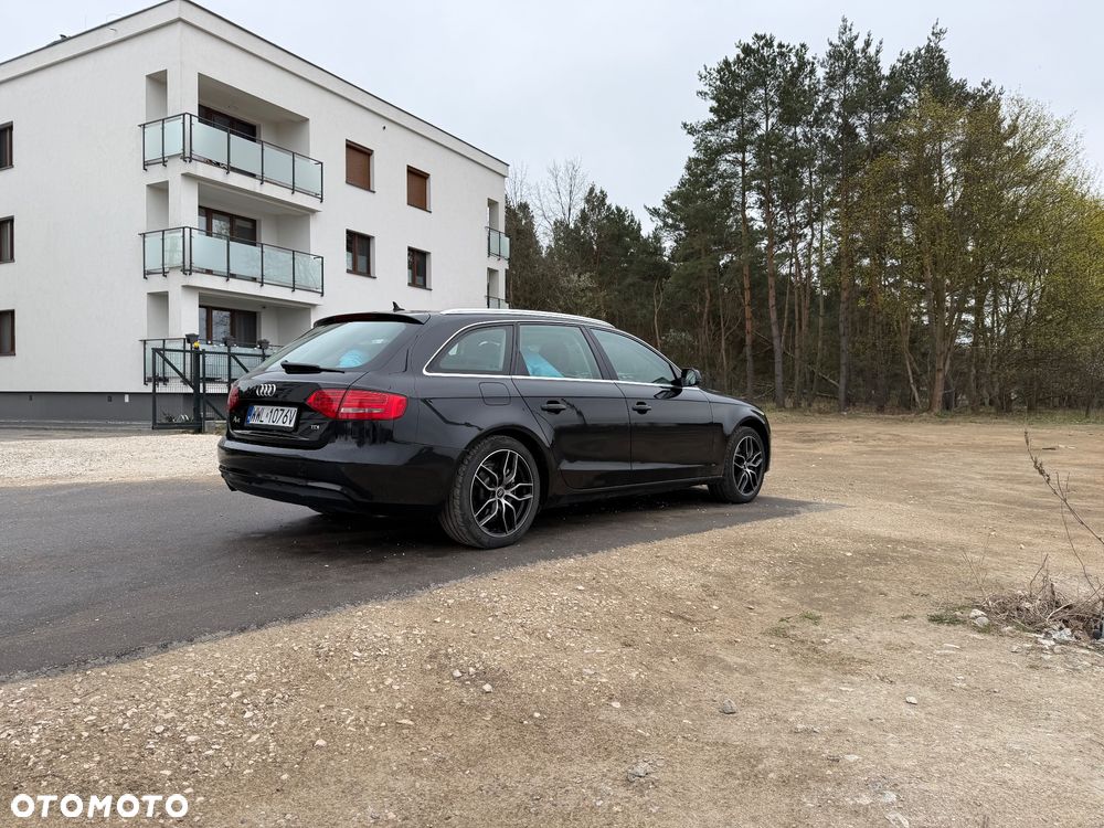 Audi A4 Avant 2.0 TDI - 5