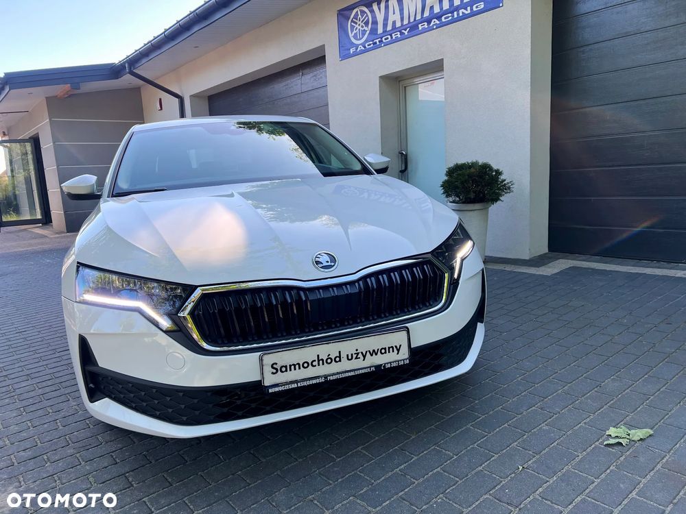 Skoda Octavia 1.5 TSI Edition 130 Essence - 8