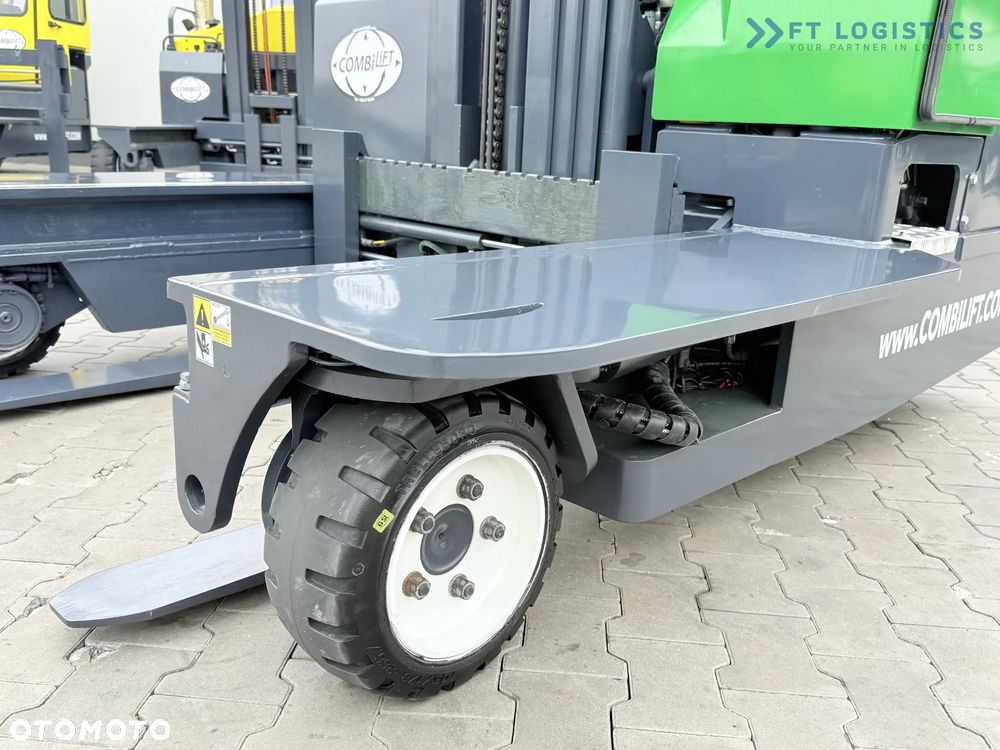 Combilift C3000 / DIESEL / TRIPLEX 4900MM / WOLNY SKOK / POZYCJONER WIDEŁ / OGRZEWANIE / PEŁNA KABINA / STAN IDEALNY / Szeroka oferta wózków czterokierunkowych i bocznych, dopasowanych do różnorodnych potrzeb i zastosowań - 7