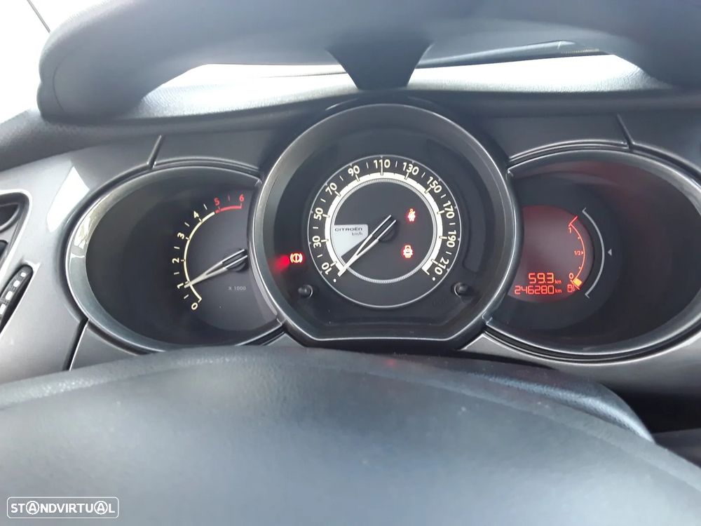 Citroën C3 1.6 BlueHDi Collection - 20