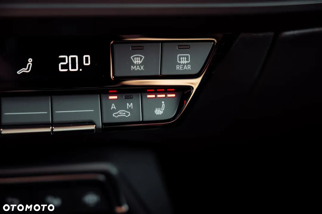 Audi S3 Sportback TFSI  quattro S tronic - 23
