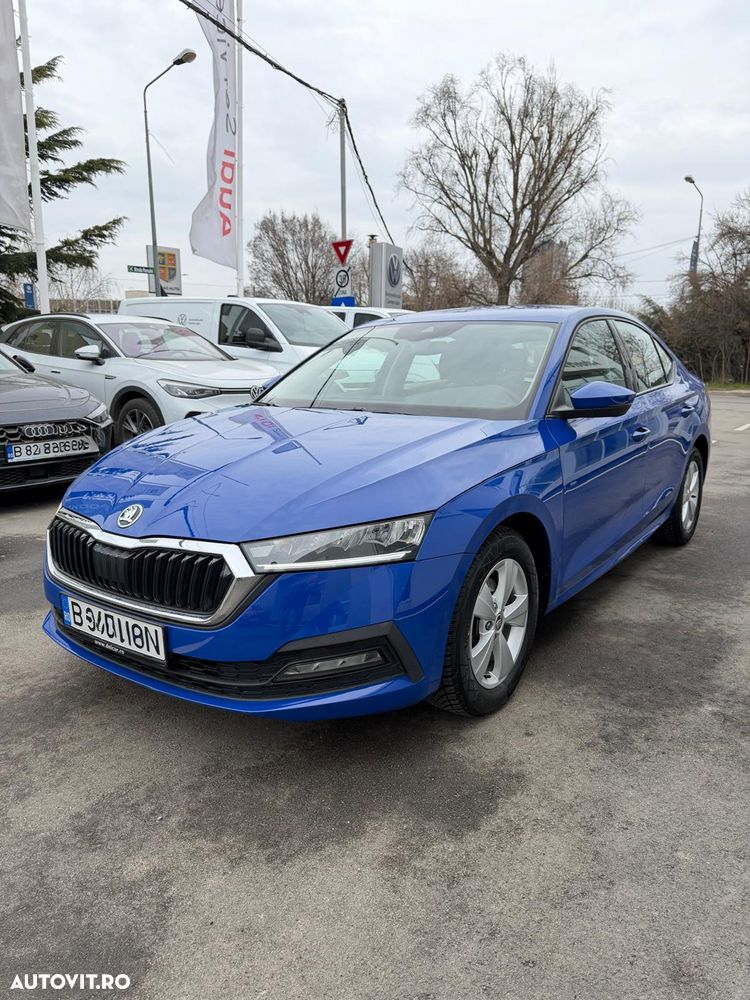 Skoda Octavia 2.0 TDI DSG Style - 2