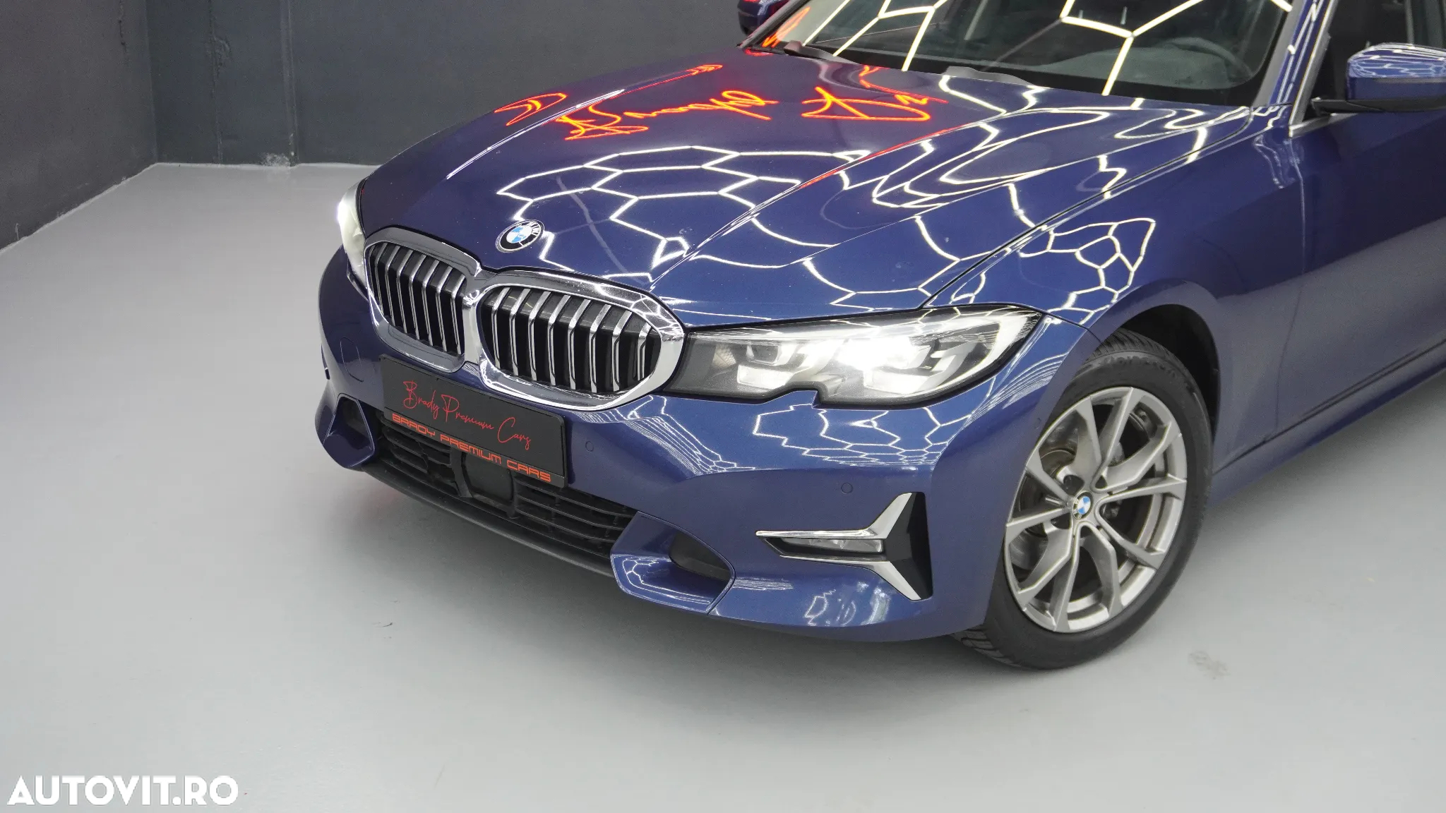BMW Seria 3 320d xDrive AT - 2